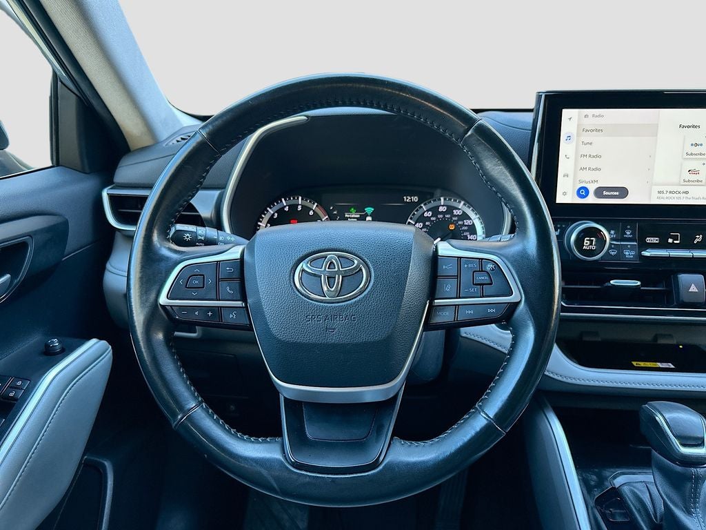 2024 Toyota Highlander XLE