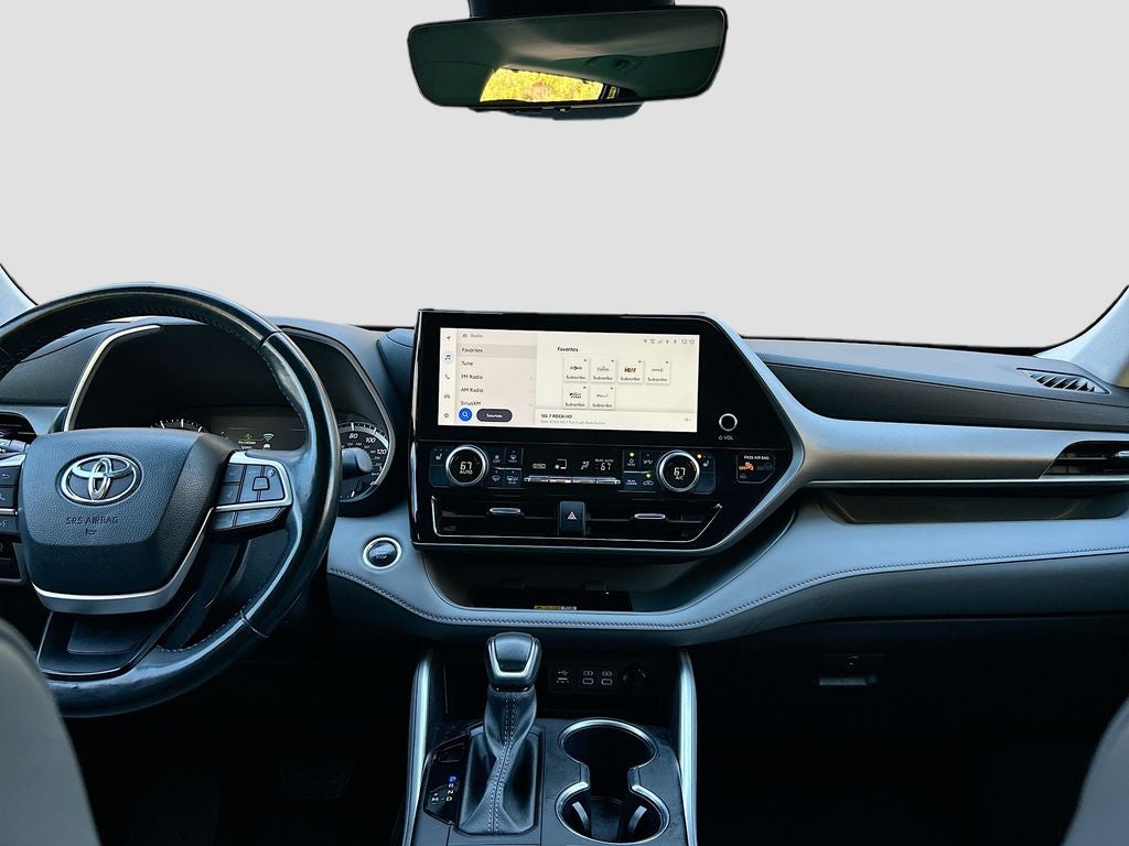 2024 Toyota Highlander XLE