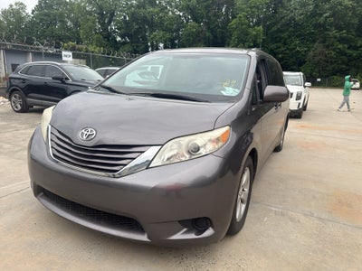 2015 Toyota Sienna LE