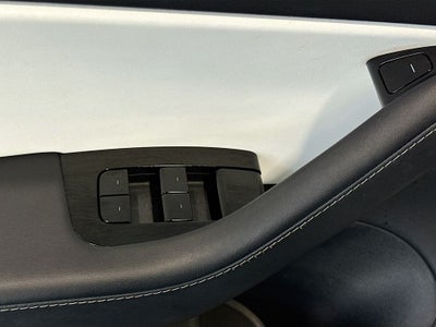 2020 Tesla Model 3 Standard Range