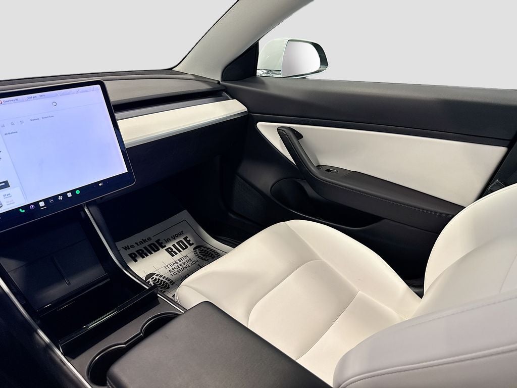 2020 Tesla Model 3 Standard Range