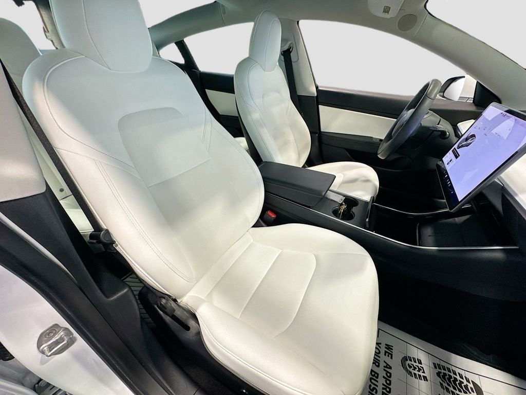 2020 Tesla Model 3 Standard Range