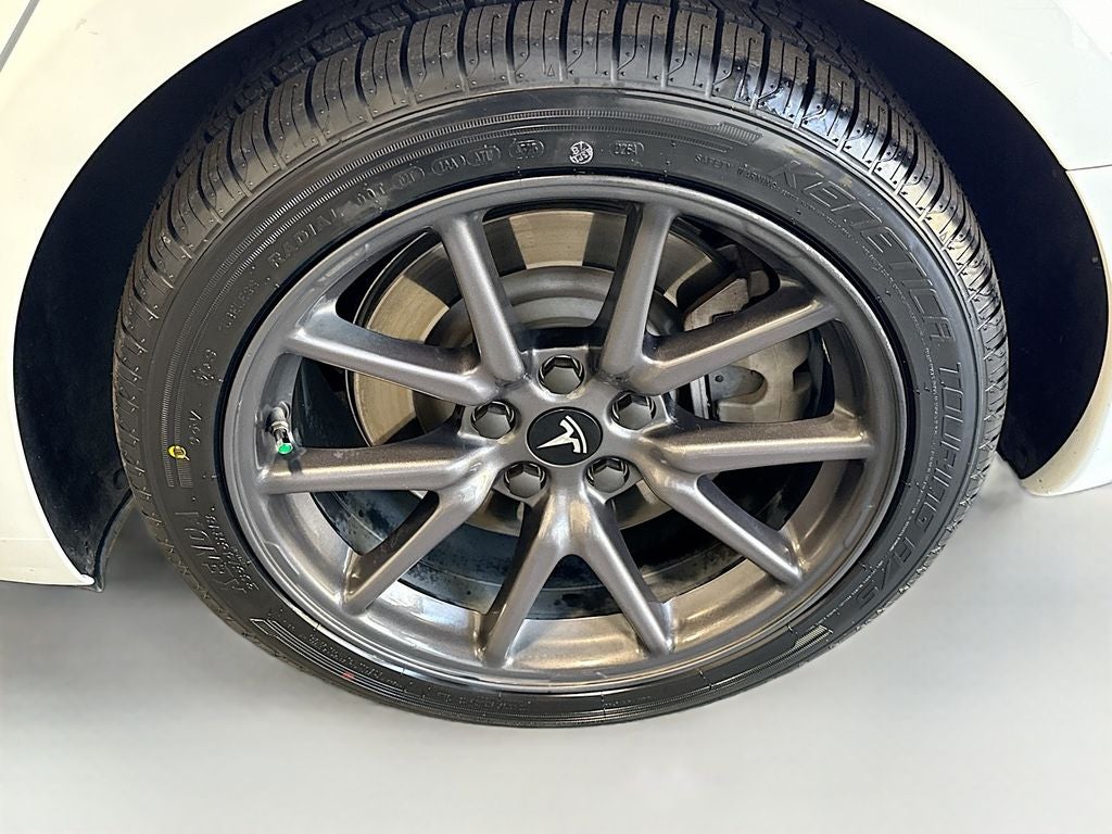 2020 Tesla Model 3 Standard Range