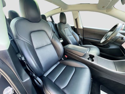 2020 Tesla Model 3 Performance