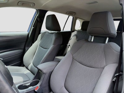 2022 Toyota Corolla Cross LE