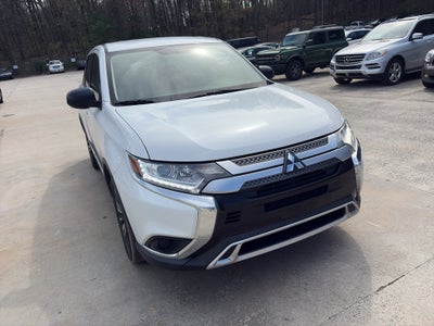 2019 Mitsubishi Outlander ES