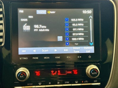 2022 Mitsubishi Outlander PHEV LE