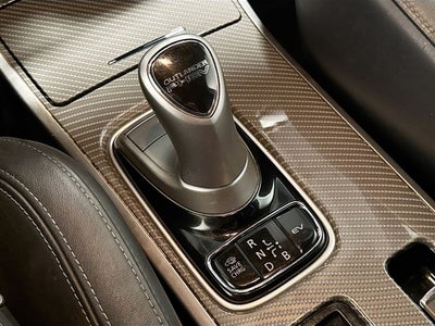 2022 Mitsubishi Outlander PHEV LE