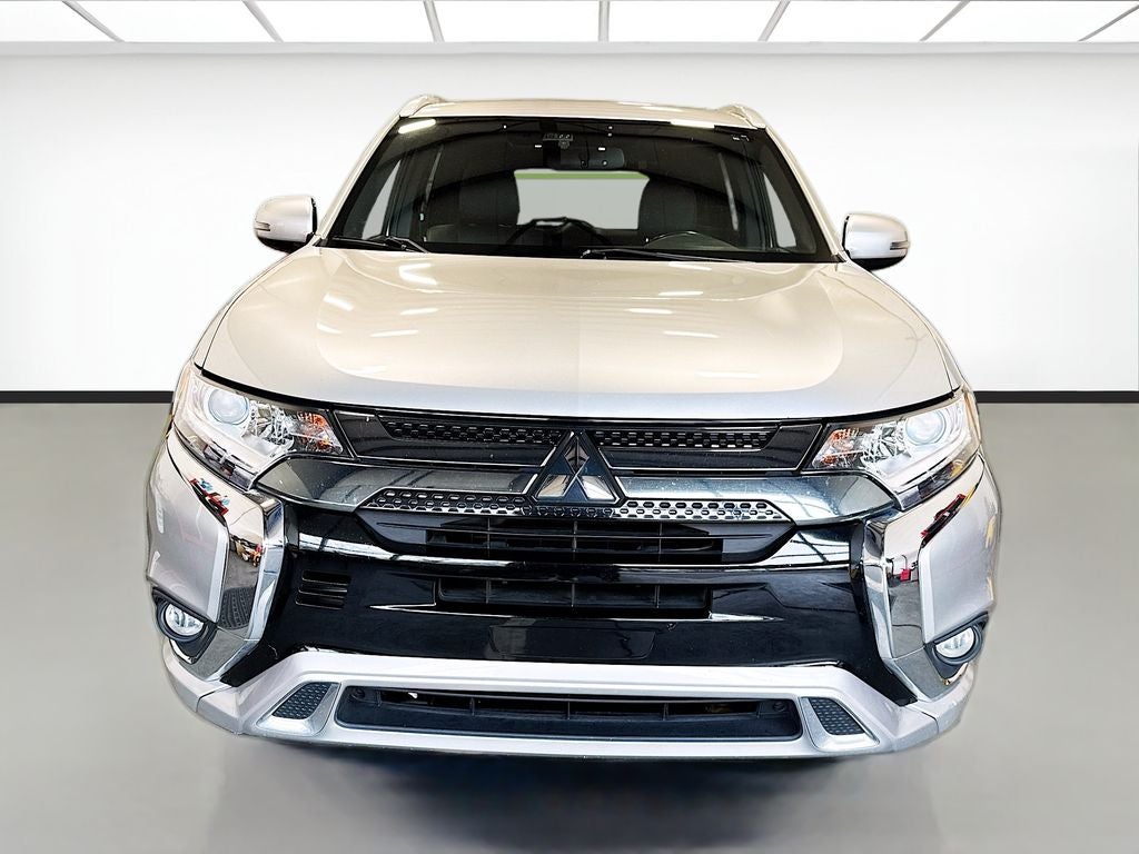 2022 Mitsubishi Outlander PHEV LE