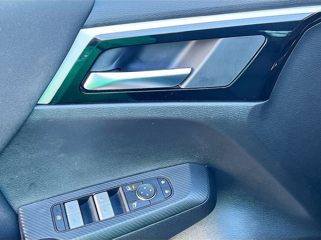 2023 Mitsubishi Outlander ES