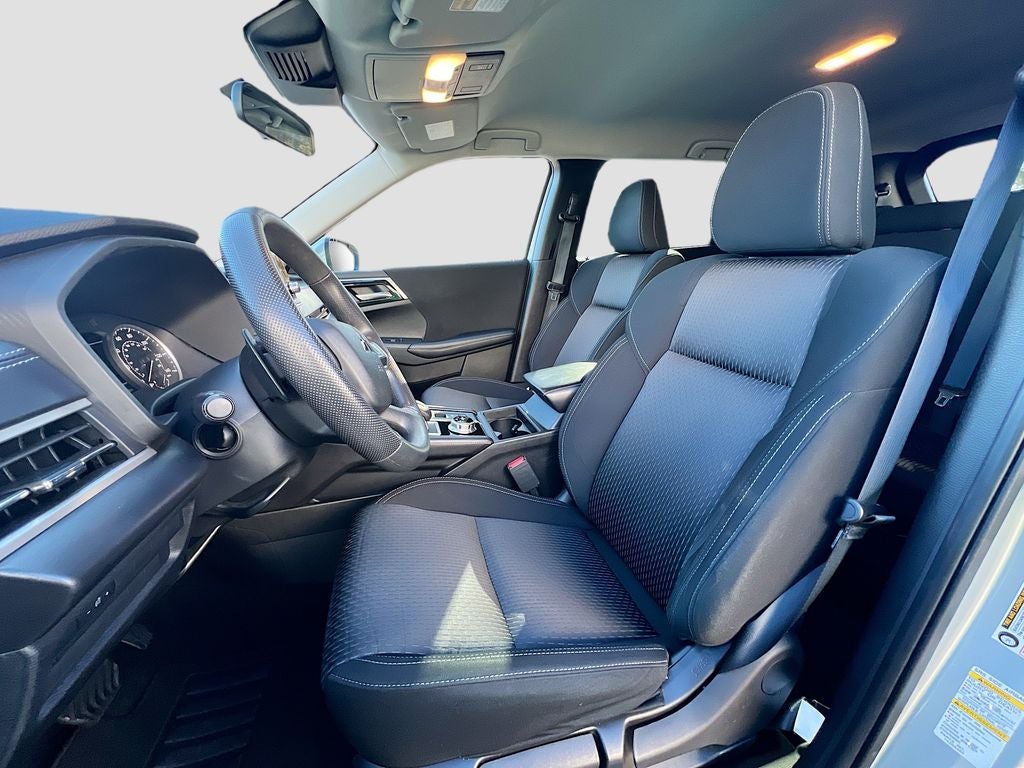 2023 Mitsubishi Outlander ES