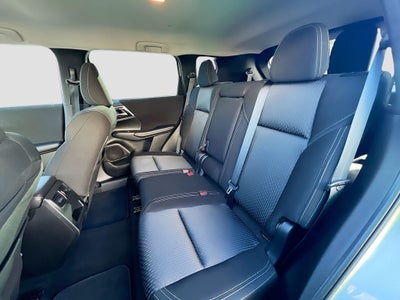 2023 Mitsubishi Outlander ES