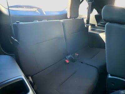 2023 Mitsubishi Outlander ES