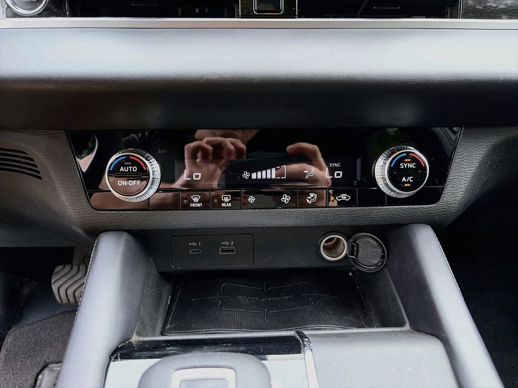 2022 Mitsubishi Outlander ES