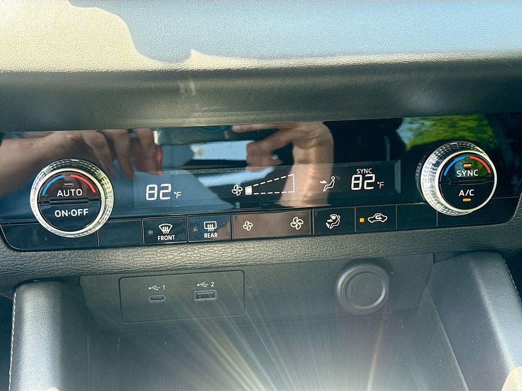 2024 Mitsubishi Outlander ES