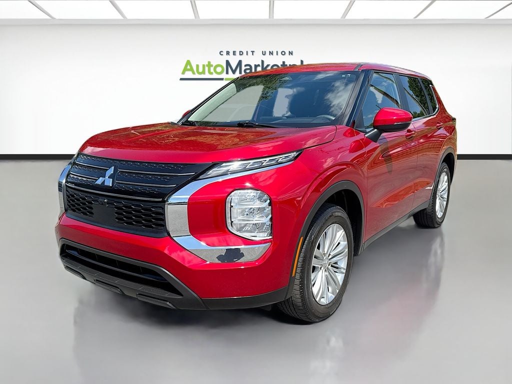 2024 Mitsubishi Outlander ES