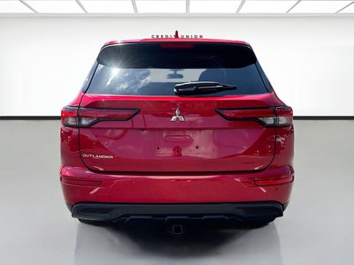 2024 Mitsubishi Outlander ES
