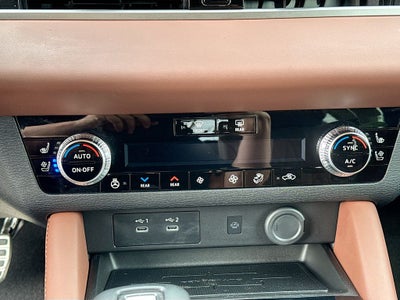 2025 Mitsubishi Outlander SEL