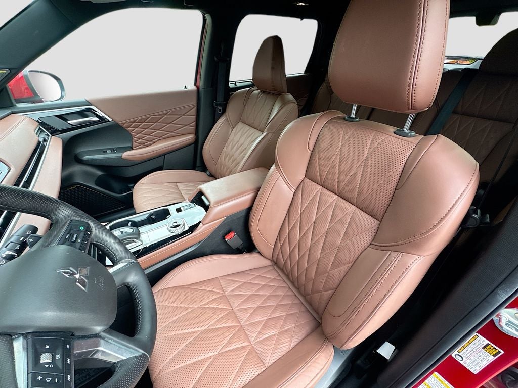 2025 Mitsubishi Outlander SEL