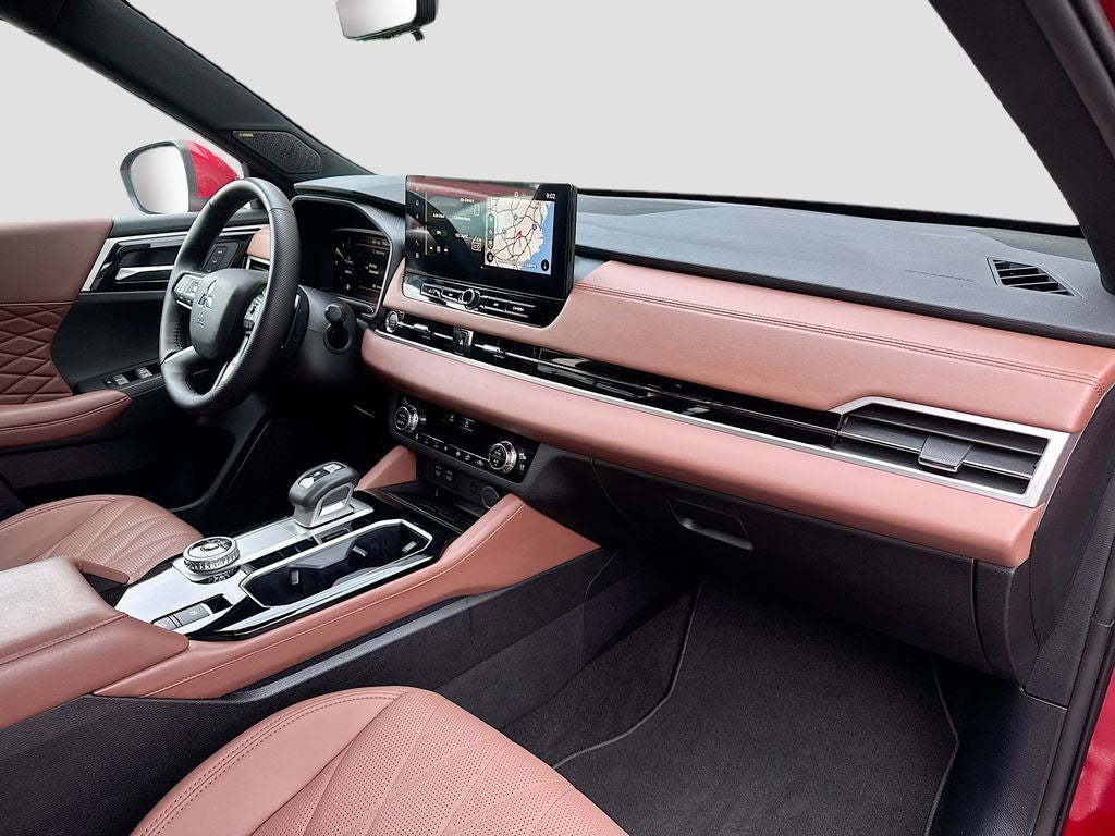 2025 Mitsubishi Outlander SEL
