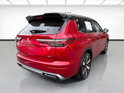 2025 Mitsubishi Outlander SEL