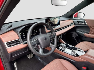 2025 Mitsubishi Outlander SEL
