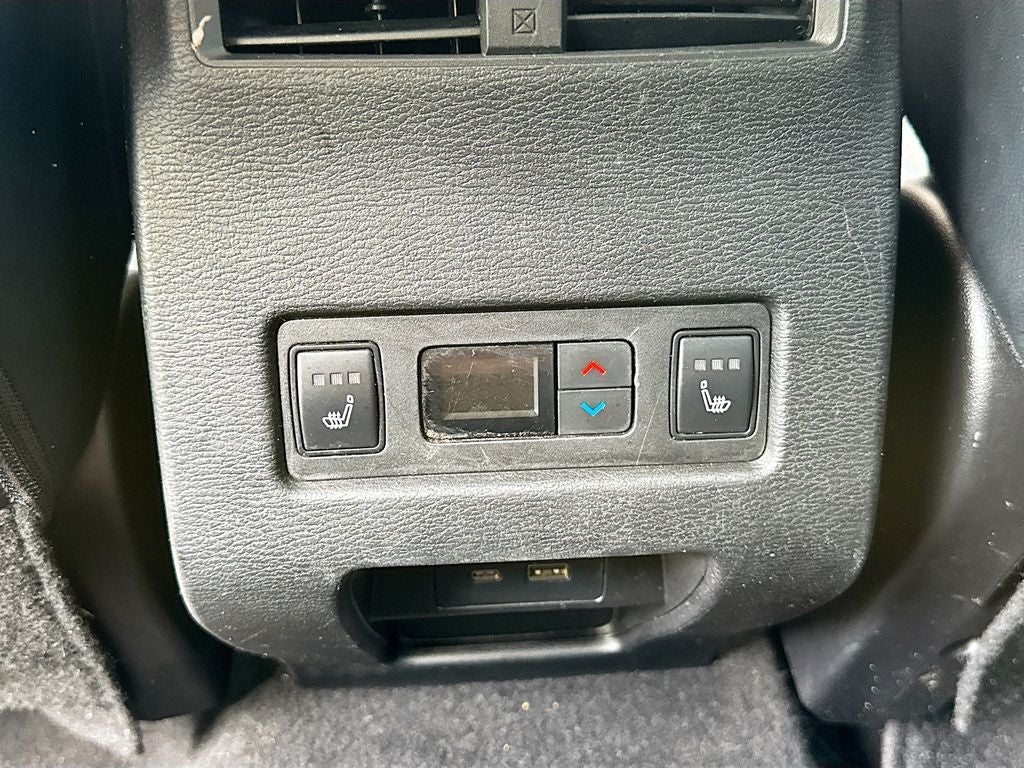 2023 Mitsubishi Outlander SEL Black Edition