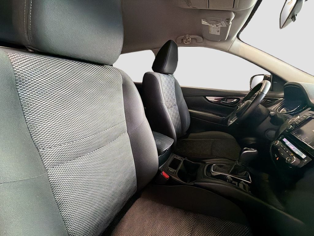 2021 Nissan Rogue Sport SV