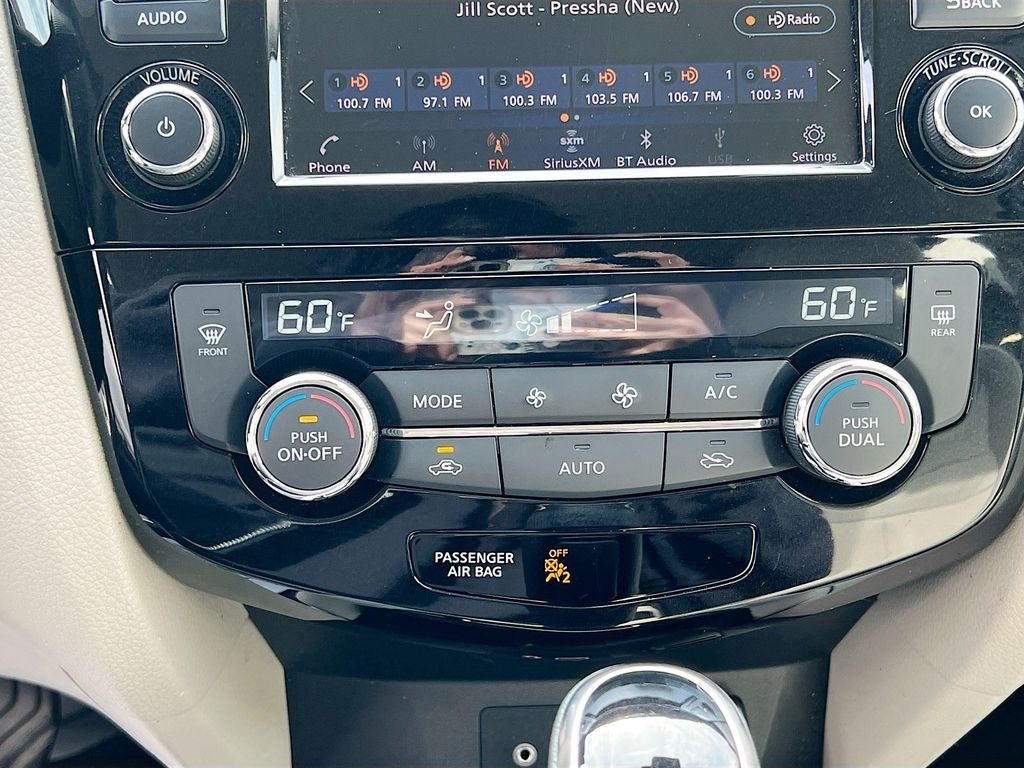 2022 Nissan Rogue Sport SL