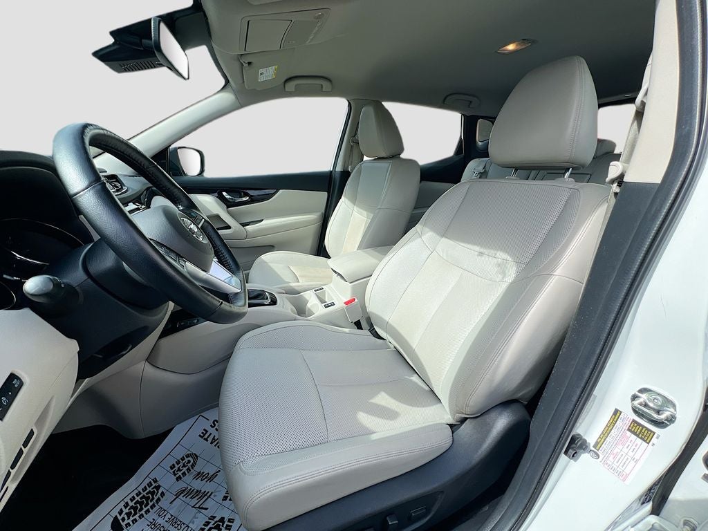 2022 Nissan Rogue Sport SL