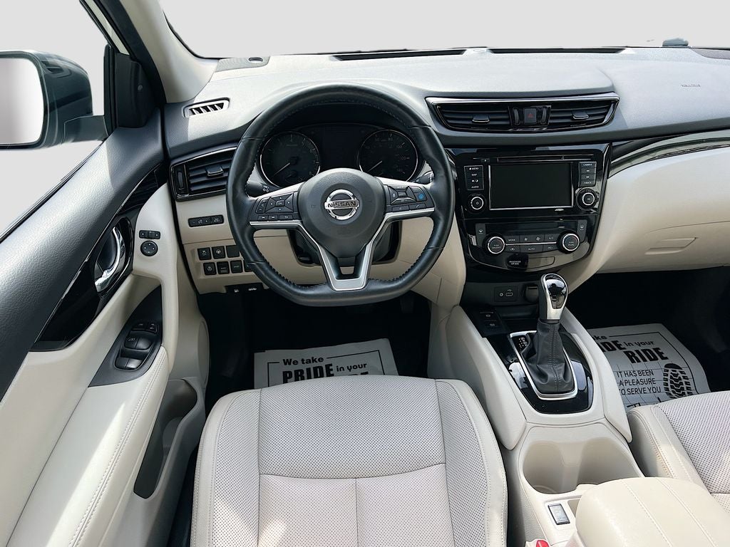 2022 Nissan Rogue Sport SL