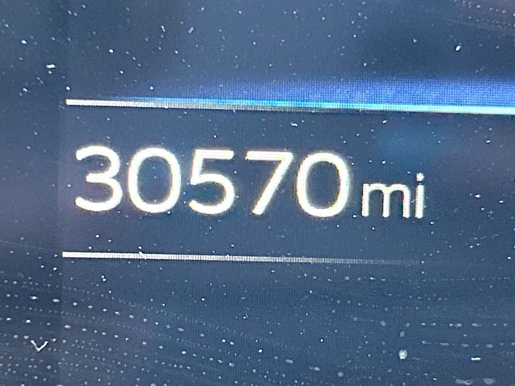 2023 Toyota Prius XLE