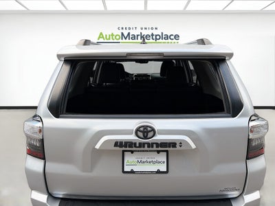 2022 Toyota 4Runner SR5