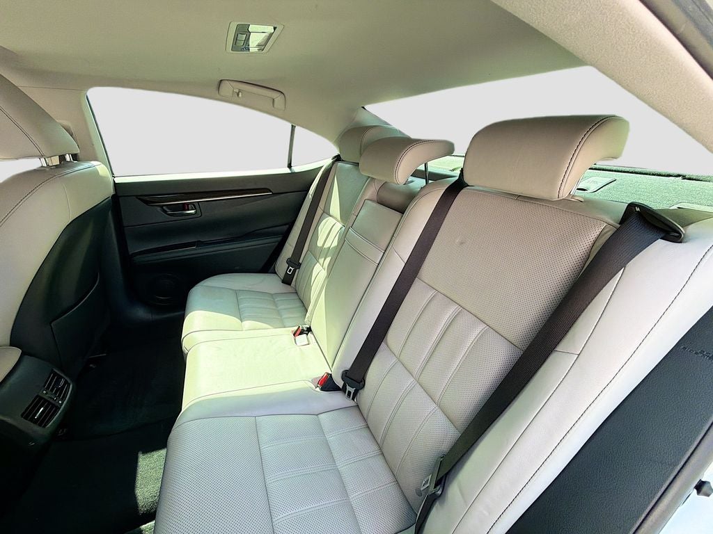 2016 Lexus ES 350 Base