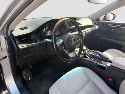 2016 Lexus ES 350 Base
