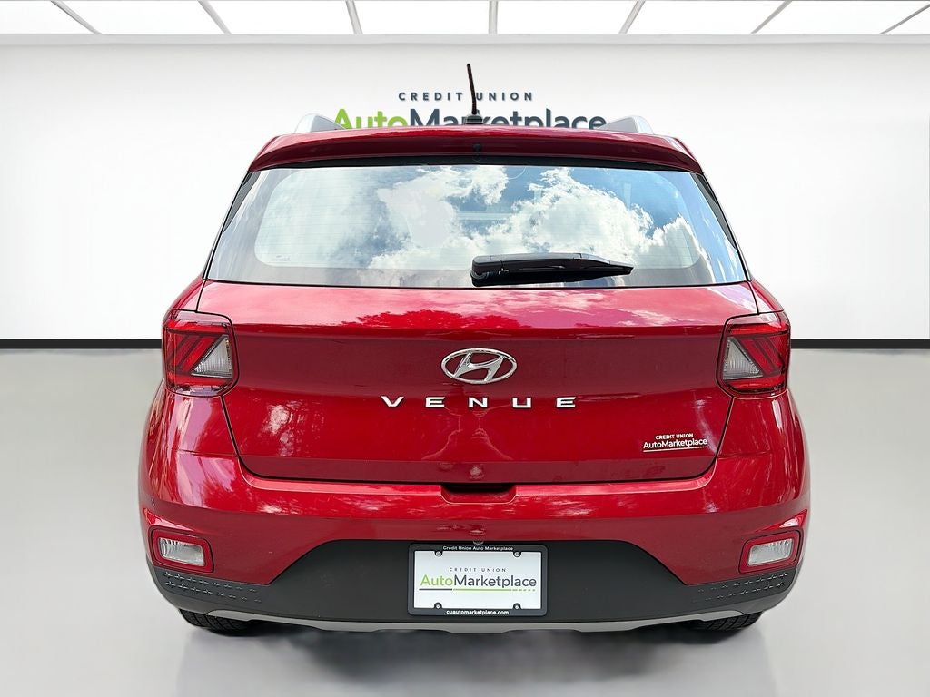 2024 Hyundai Venue SEL