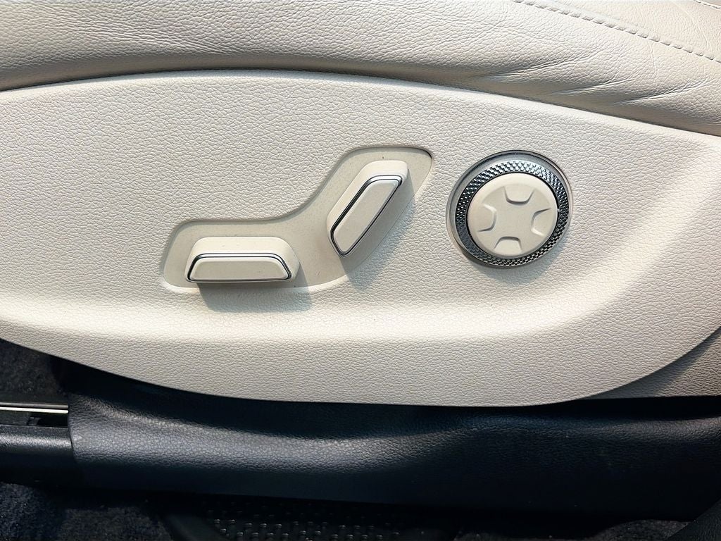 2023 Genesis GV80 2.5T (A8)