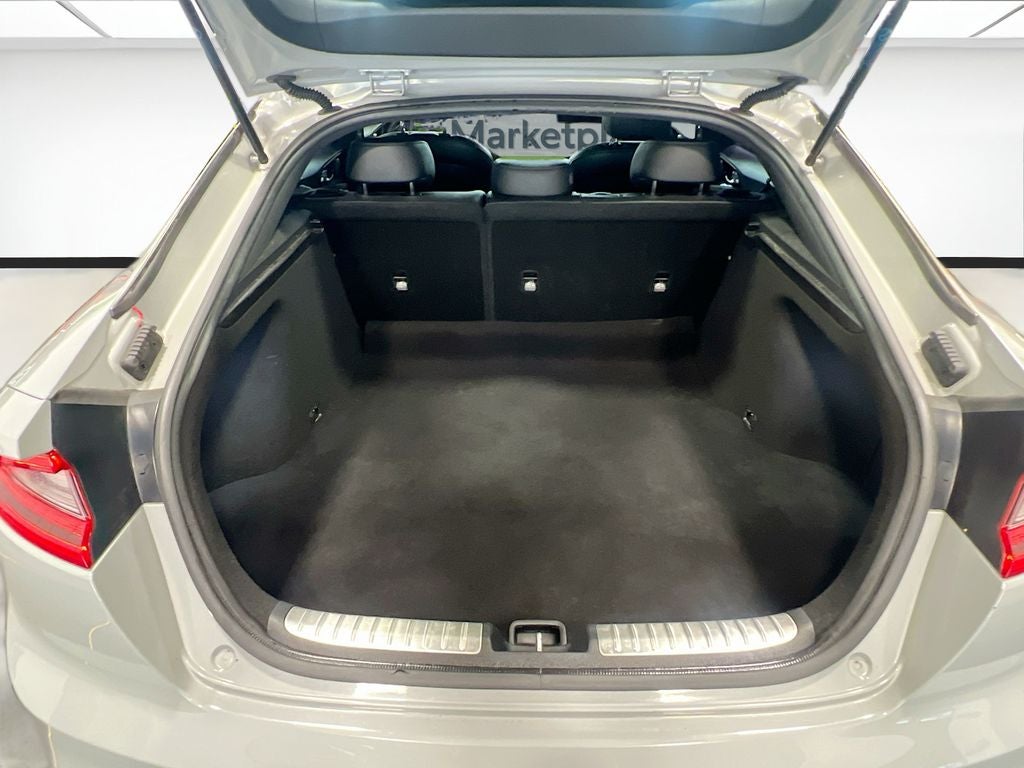 2021 Kia Stinger GT-Line