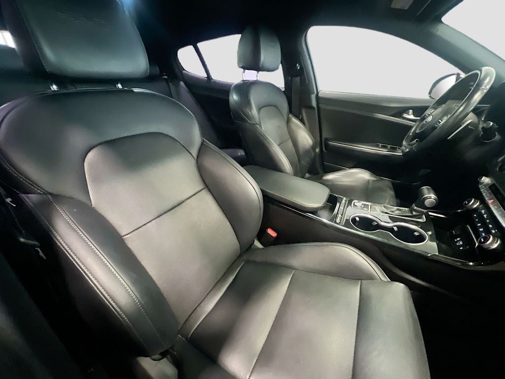 2021 Kia Stinger GT-Line