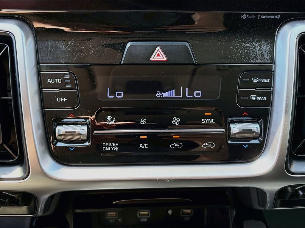 2022 Kia Sorento Hybrid EX