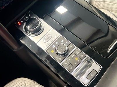 2017 Land Rover Discovery First Edition