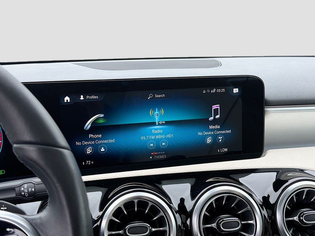 2022 Mercedes-Benz A-Class A220