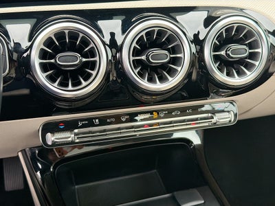 2022 Mercedes-Benz A-Class A220