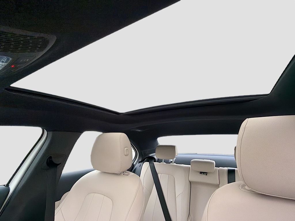 2022 Mercedes-Benz A-Class A220