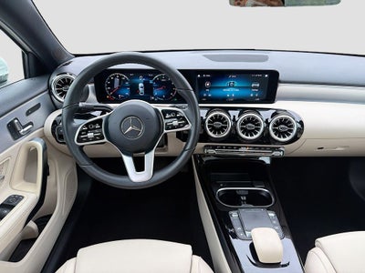 2022 Mercedes-Benz A-Class A220