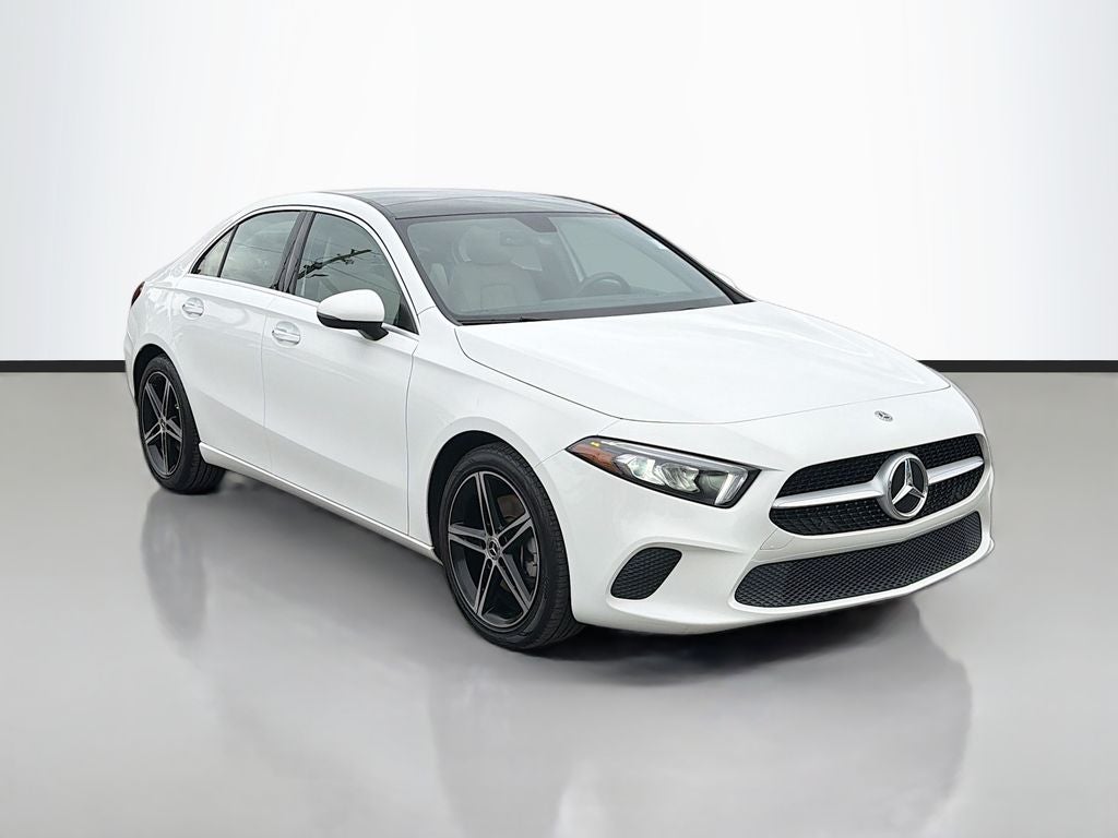 2022 Mercedes-Benz A-Class A220