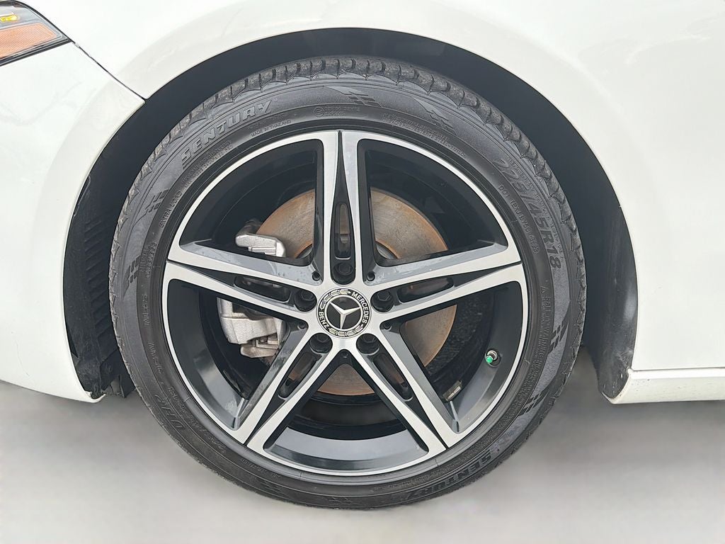 2022 Mercedes-Benz A-Class A220