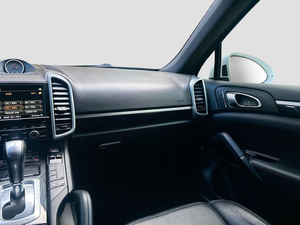 2016 Porsche Cayenne Base