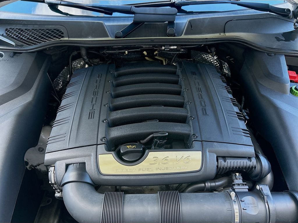 2016 Porsche Cayenne Base