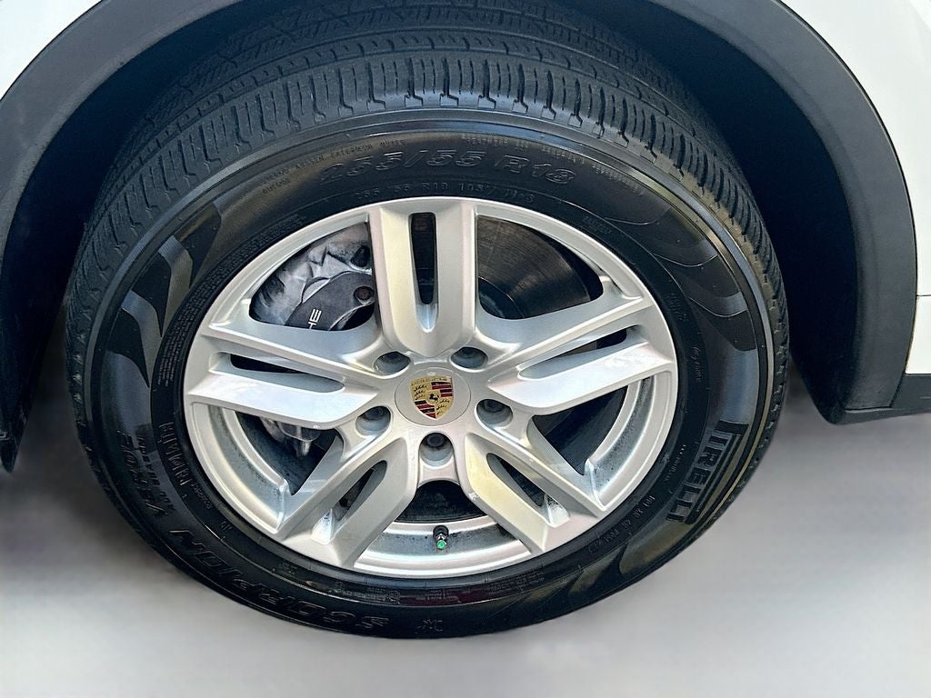 2016 Porsche Cayenne Base